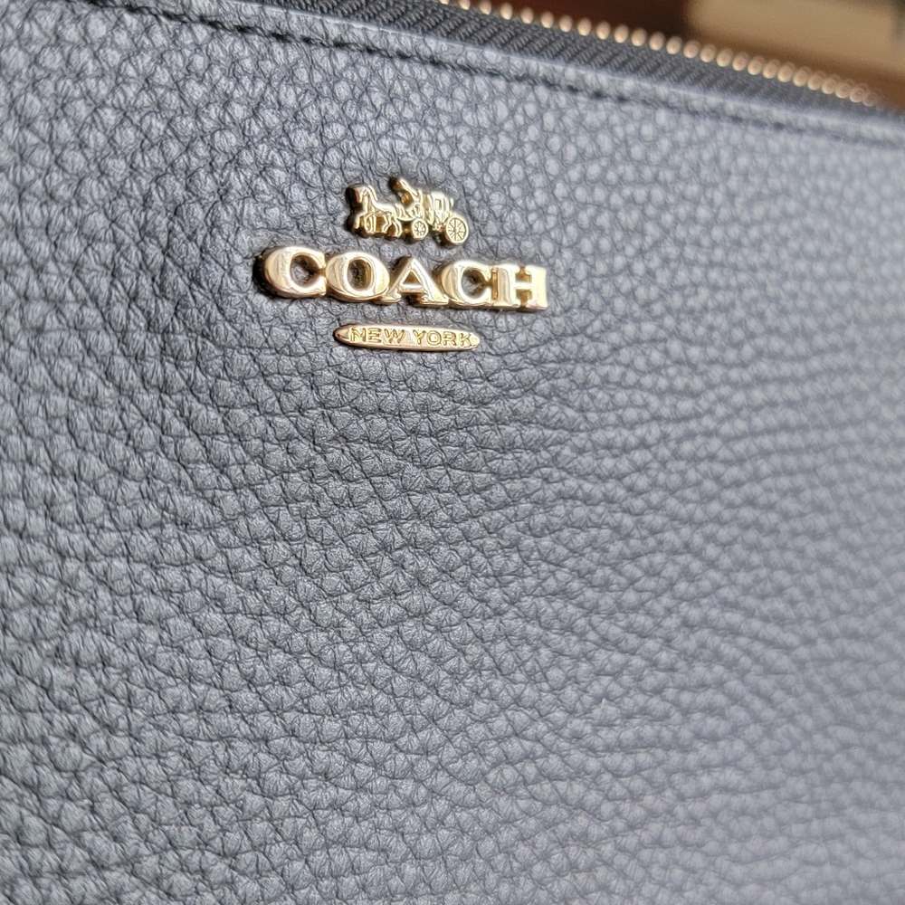 Coach F16612 Accordion Zip Around Black Pebbled Leather Wallet - Picture 8 of 16